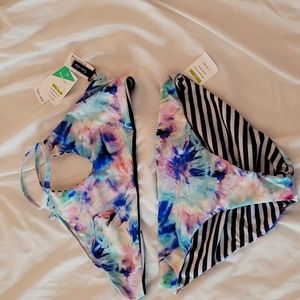 NWT girls size 14 reversible (2 piece set) bikini